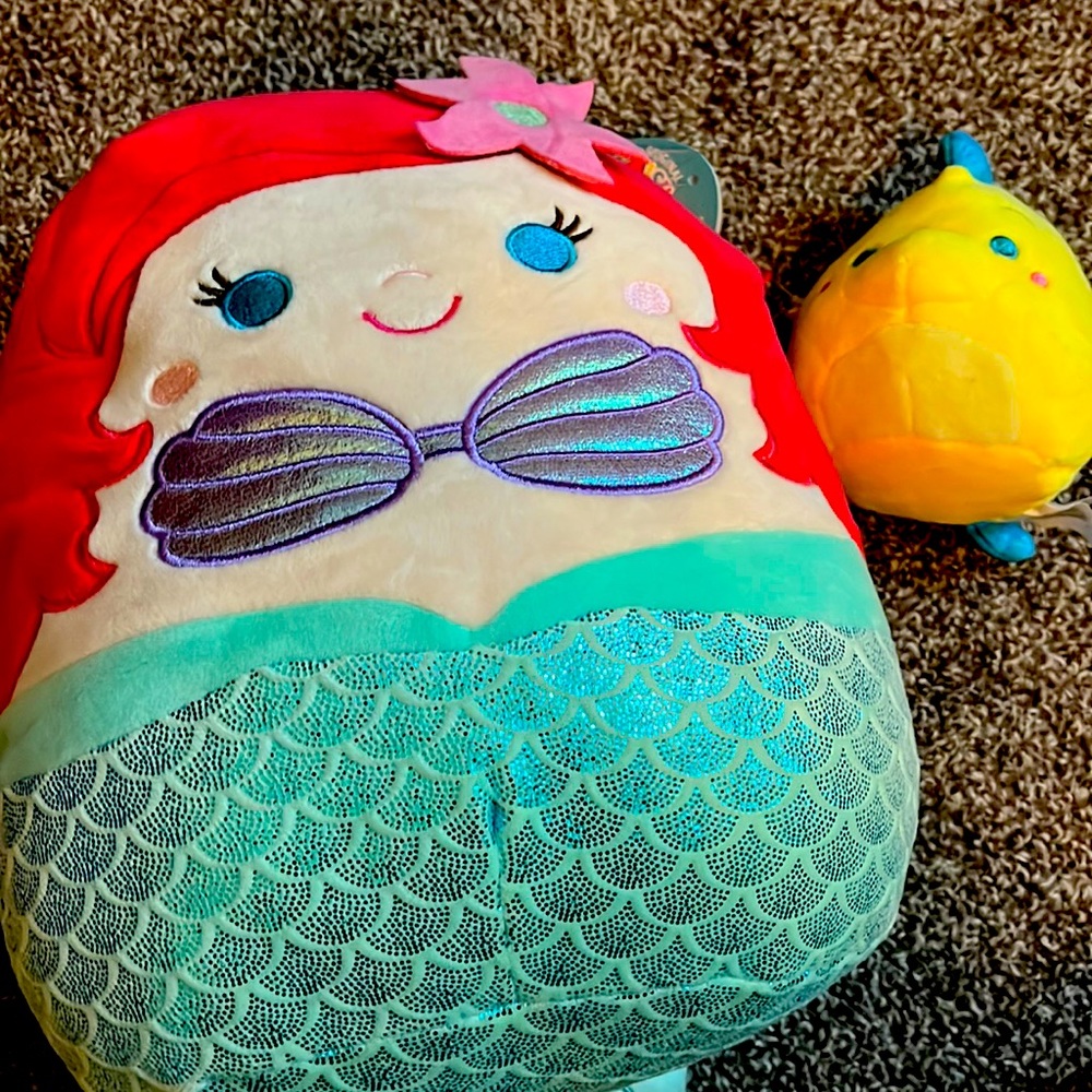 Ariel and Flounder smushmallow